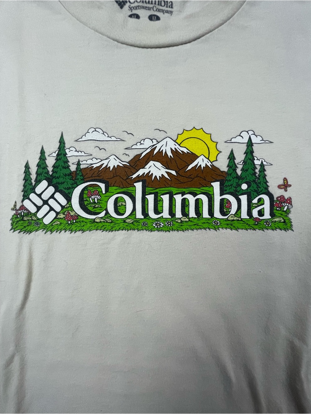Columbia Mountain Graphic Tee - Medium